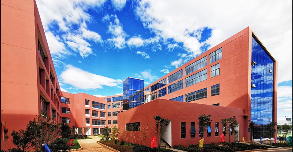 云南医药健康职业学院有几个校区