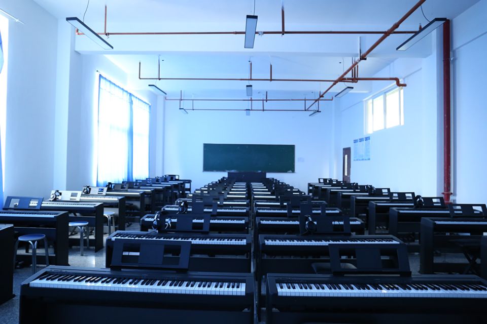 云南三鑫学 院好就业吗？