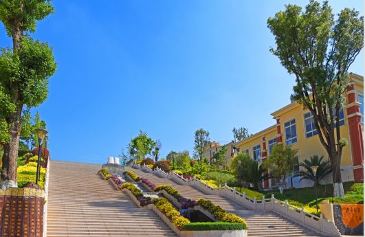 2022年昆明有哪些好的五年制大专学校？