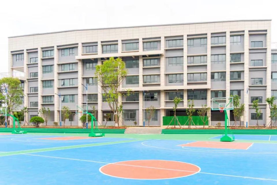 昆明浙江大 学附属中学教学质量|师资力量|高考成绩