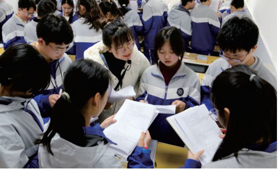 昆明海亦丰高考补习|昆明海亦丰中学高考复读学习氛围如何