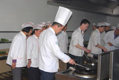 学习厨师专业铺导