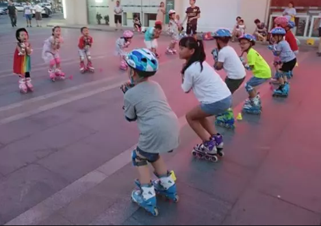北京学习轮滑对特殊儿童有哪些好处呢