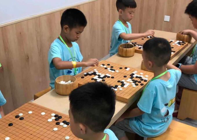 围棋培训班可以让孩子学到什么?