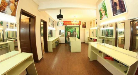 化妆师培训学校展示 化妆师培训学校展示