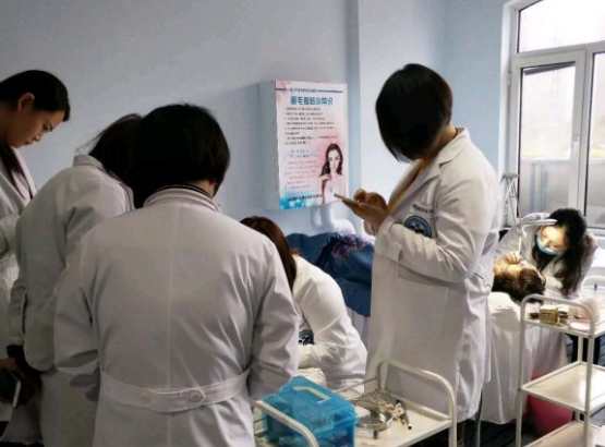 半西藏化妆培训