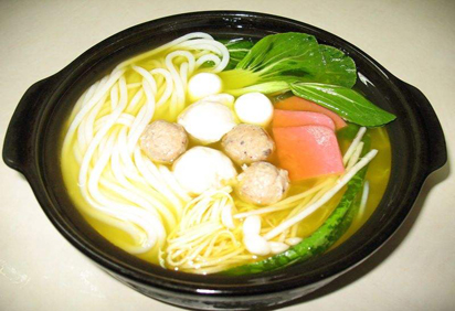 青岛学做过桥米线的地方