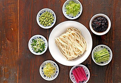 1646889596108195.jpg 炸酱面1.jpg