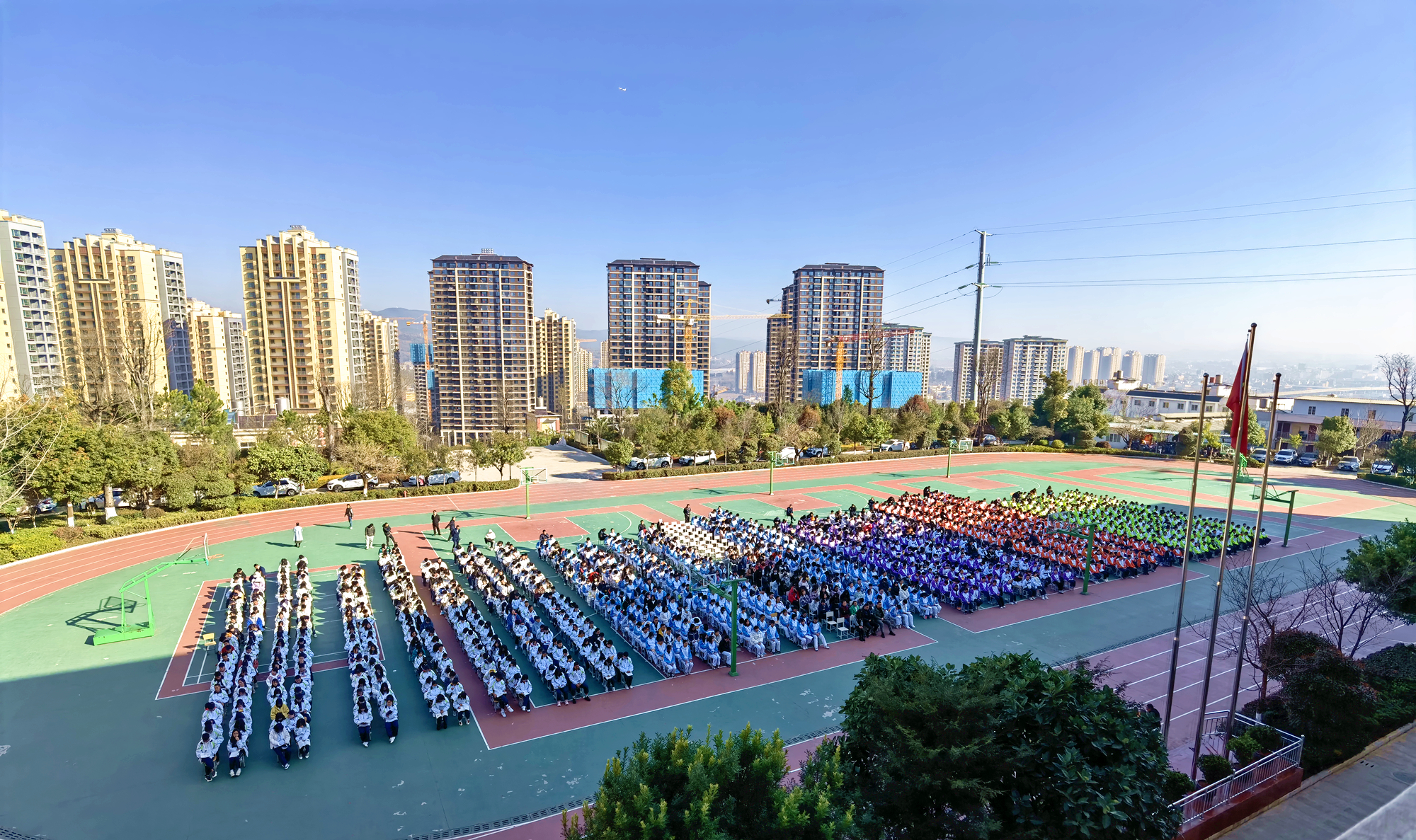 昆明空港中学图片